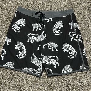 Men’s Hurley Board Shorts *33